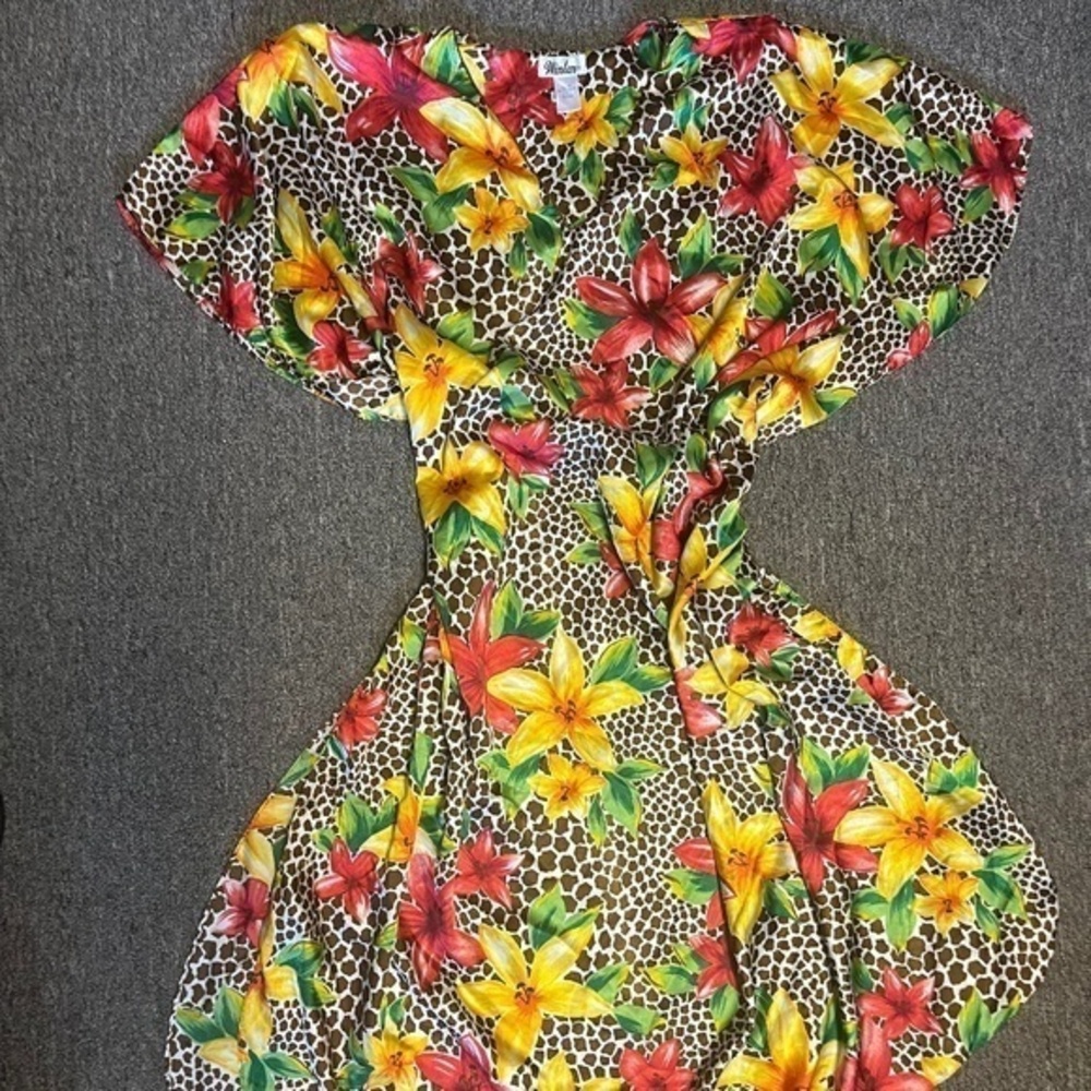 Vintage Yellow & Red Floral Women’s Kaftan